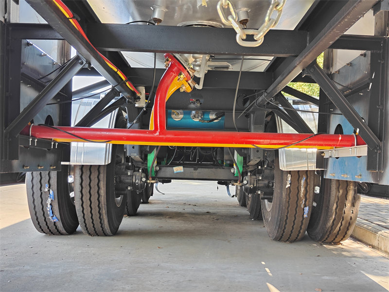 Tri Axles Hydrofluoric Acid Tanker Trailer