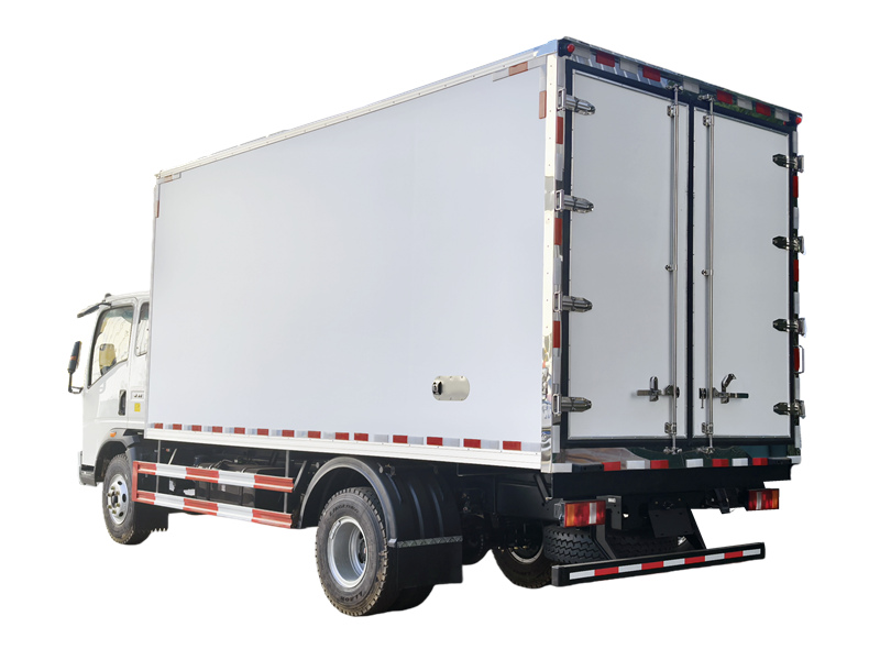 HOWO freezer box truck