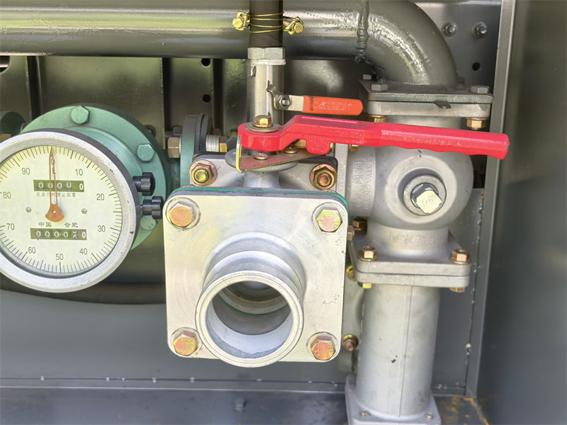 fuel tank truck